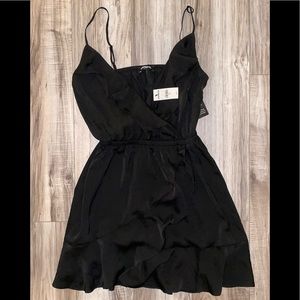 Express Ruffle Sleeveless Dress - Black